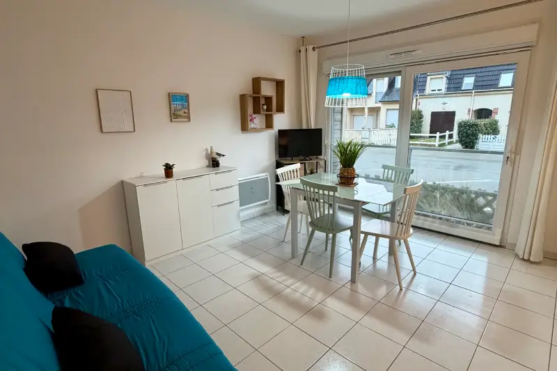 appartement 50 m de la plage